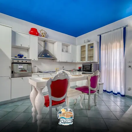 Casa California * Барі